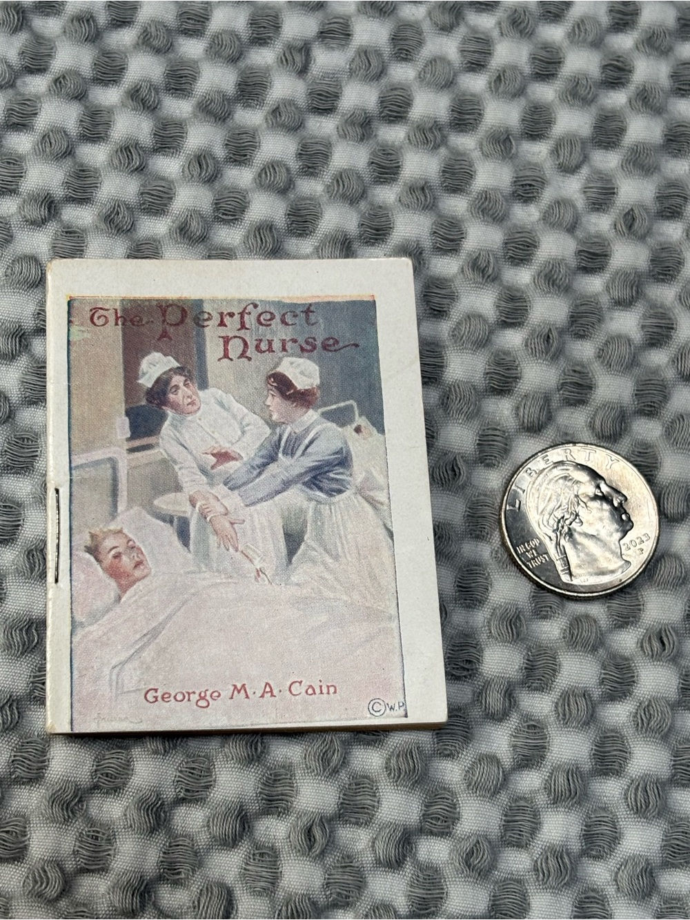 1914 The Winthrop Press-The Perfect Nurse-Tobacco Cigarette Insert-Mini Book